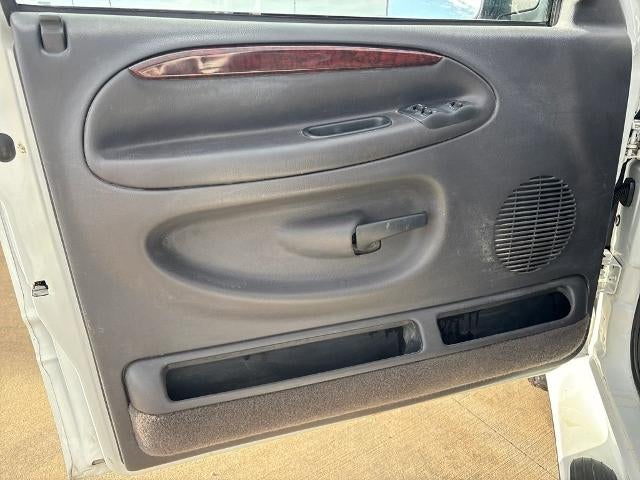 2001 Dodge Ram 3500 Base