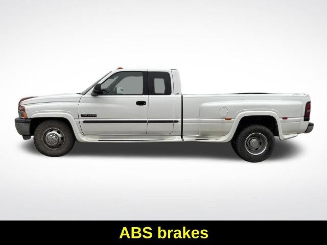 2001 Dodge Ram 3500 Base