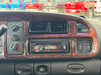 2001 Dodge Ram 3500 Base