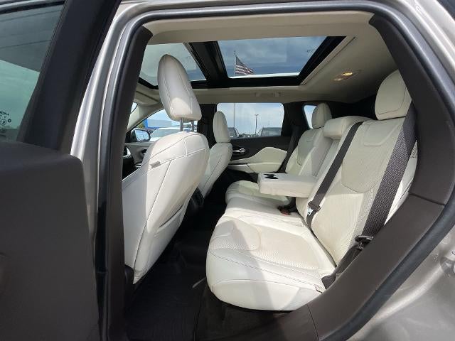 2016 Jeep Cherokee Overland