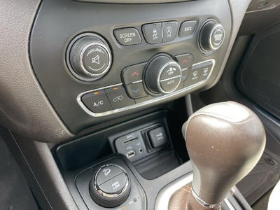 2016 Jeep Cherokee Overland