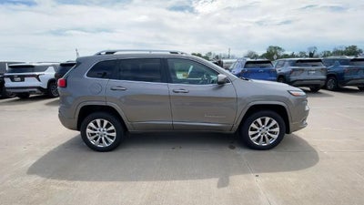 2016 Jeep Cherokee Overland