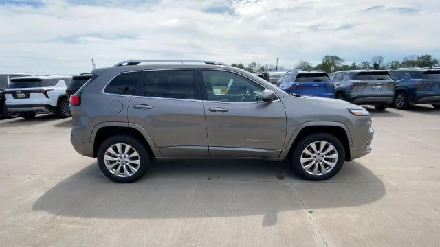 2016 Jeep Cherokee Overland