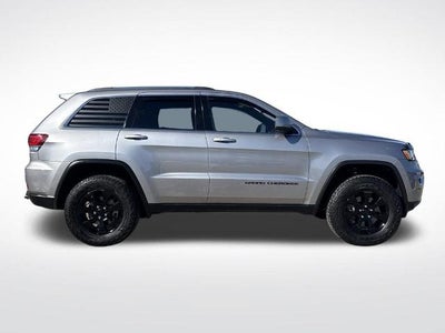 2021 Jeep Grand Cherokee Laredo E 4x4