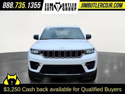 2025 Jeep Grand Cherokee Laredo 4x4