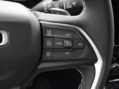 2025 Jeep Grand Cherokee Laredo 4x4