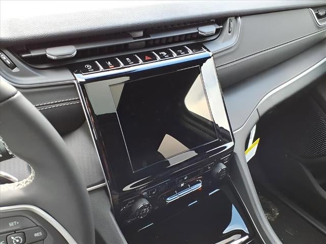 2025 Jeep Grand Cherokee Altitude X 4x4