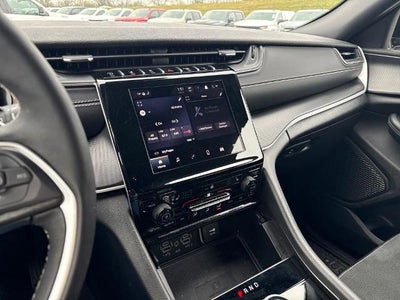 2025 Jeep Grand Cherokee Altitude X 4x4