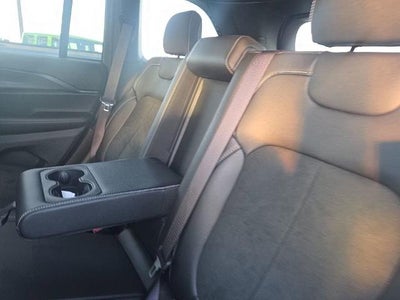 2025 Jeep Grand Cherokee Altitude X 4x4