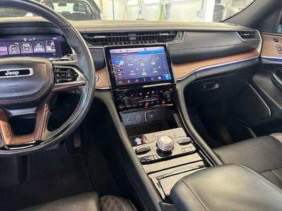 2023 Jeep Grand Cherokee Summit 4x4