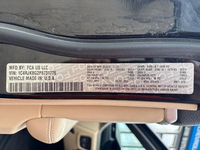 2023 Jeep Grand Cherokee L Limited 4x4