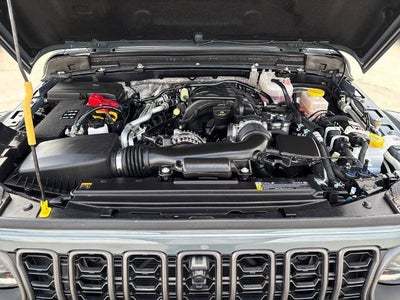 2025 Jeep Wrangler 4-Door Recon 4x4