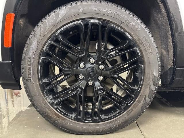 2024 Jeep Wagoneer Series II Carbide 4x4