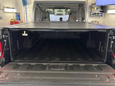 2023 Jeep Gladiator Overland 4x4