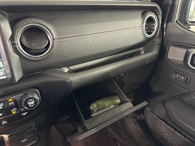 2023 Jeep Gladiator Overland 4x4