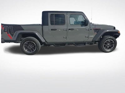 2023 Jeep Gladiator Overland 4x4
