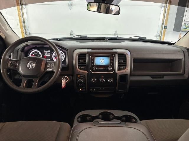 2017 RAM 1500 Tradesman Crew Cab 4x4 6'4" Box