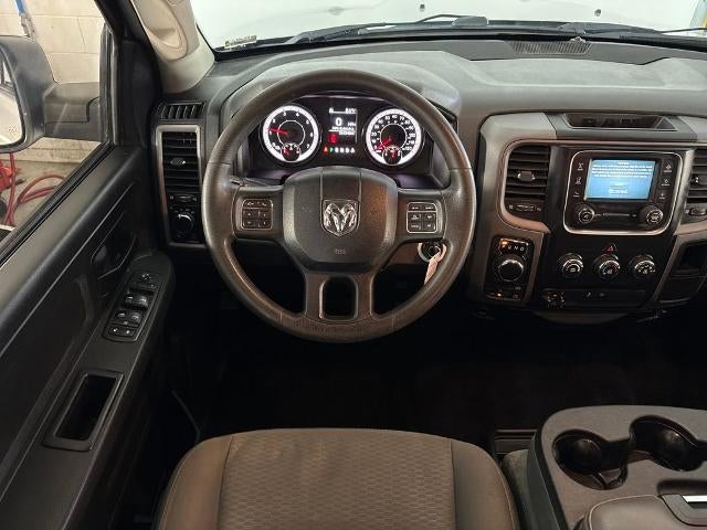 2017 RAM 1500 Tradesman Crew Cab 4x4 6'4" Box