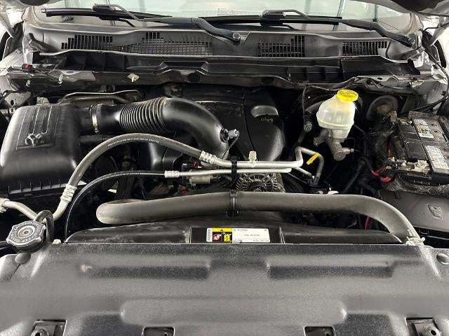 2017 RAM 1500 Tradesman Crew Cab 4x4 6'4" Box