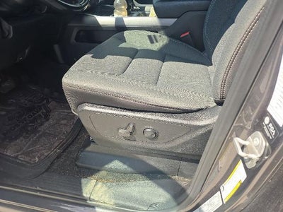2022 RAM 1500 Big Horn Quad Cab 4x4 6'4" Box