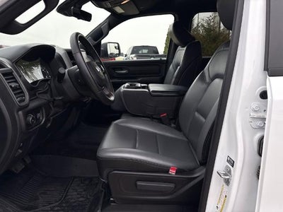 2025 RAM 1500 Tradesman Crew Cab 4x4 5'7" Box