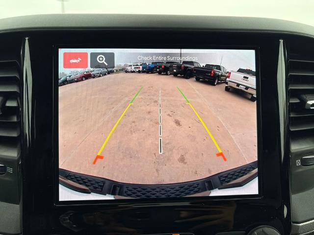 2025 RAM 1500 Tradesman Crew Cab 4x4 5'7" Box