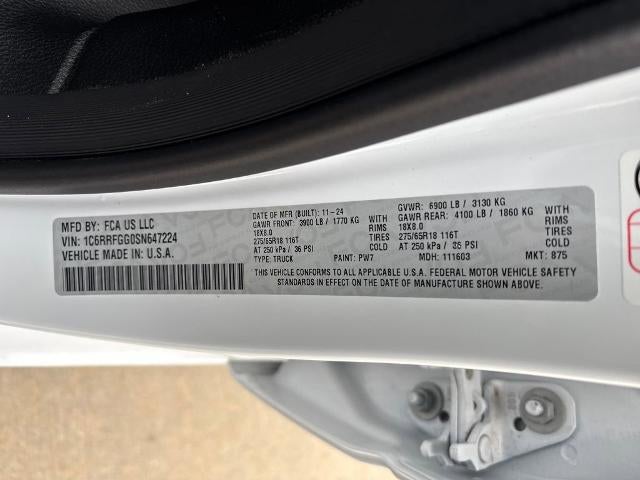 2025 RAM 1500 Tradesman Crew Cab 4x4 5'7" Box