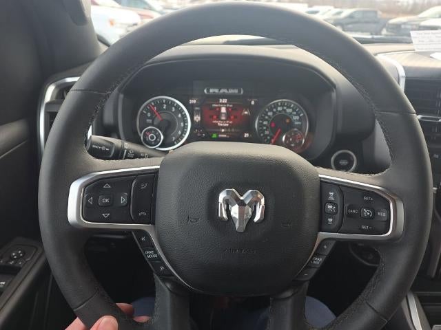 2025 RAM 1500 Big Horn Crew Cab 4x4 5'7" Box