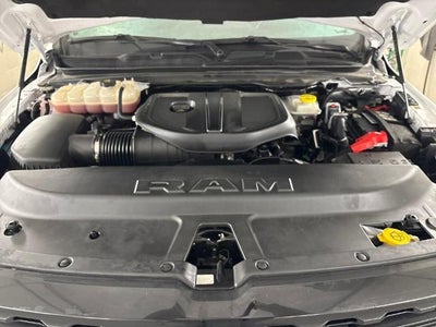 2025 RAM 1500 Big Horn Crew Cab 4x4 5'7" Box