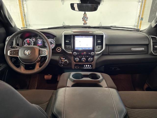 2025 RAM 1500 Big Horn Crew Cab 4x4 5'7" Box