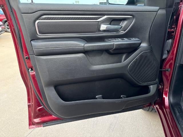 2025 RAM 1500 Big Horn Crew Cab 4x4 5'7" Box