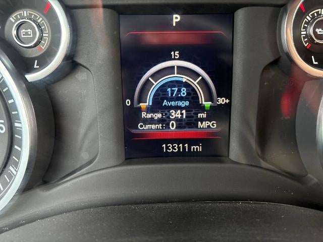 2025 RAM 1500 Big Horn Crew Cab 4x4 5'7" Box