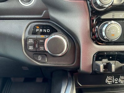 2025 RAM 1500 Big Horn Crew Cab 4x4 5'7" Box