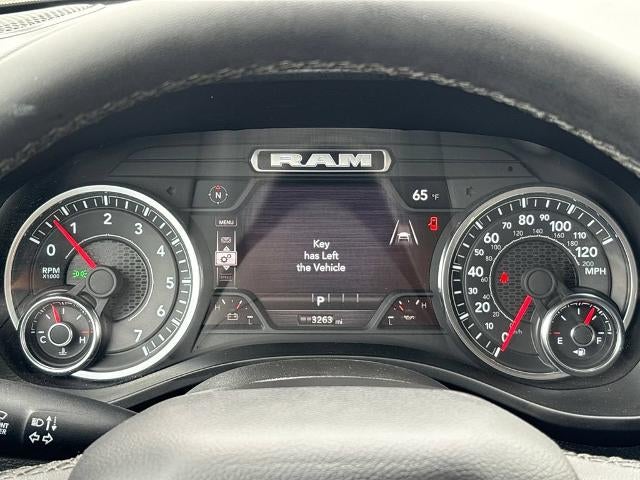 2025 RAM 1500 Big Horn Crew Cab 4x4 5'7" Box