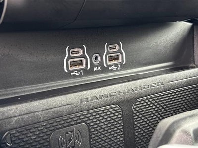 2025 RAM 1500 Big Horn Crew Cab 4x4 5'7" Box