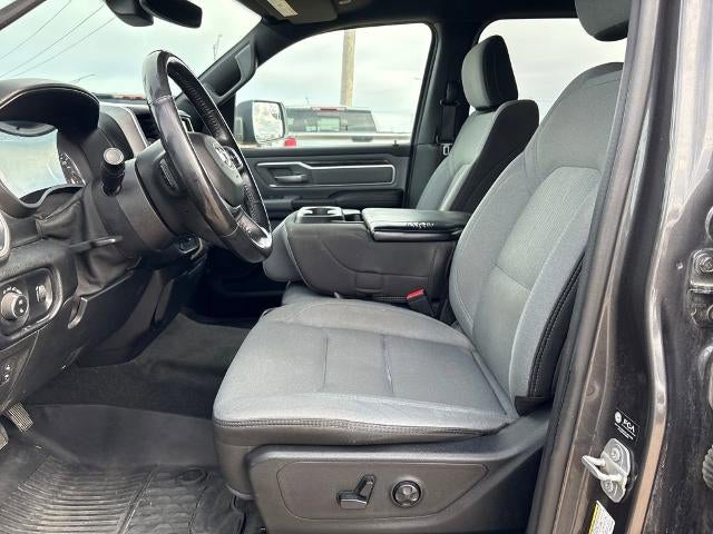 2021 RAM 1500 Big Horn Crew Cab 4x4 5'7" Box