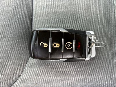 2021 RAM 1500 Big Horn Crew Cab 4x4 5'7" Box