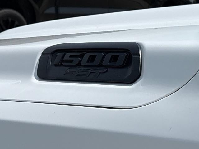 2025 RAM 1500 Warlock Crew Cab 4x4 5'7" Box