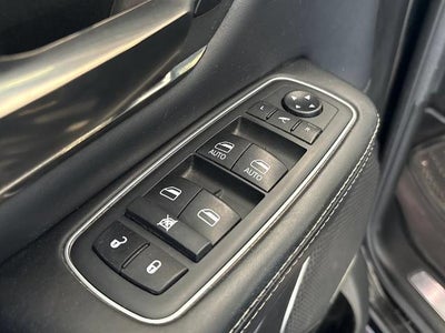 2021 RAM 1500 Limited Crew Cab 4x4 5'7" Box