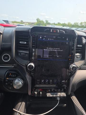 2021 RAM 1500 Limited Crew Cab 4x4 5'7" Box