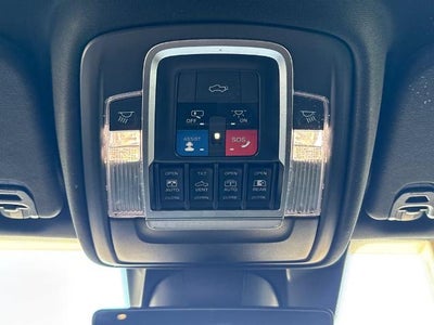 2021 RAM 1500 Limited Crew Cab 4x4 5'7" Box
