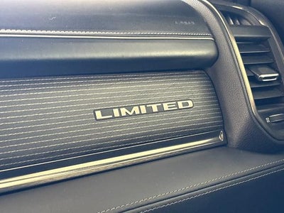 2021 RAM 1500 Limited Crew Cab 4x4 5'7" Box