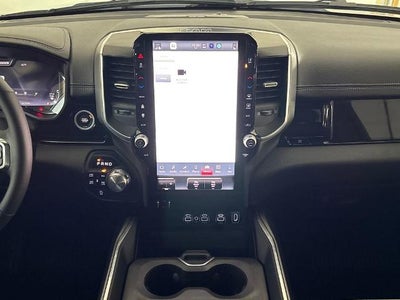 2025 RAM 1500 Laramie Crew Cab 4x4 5'7" Box