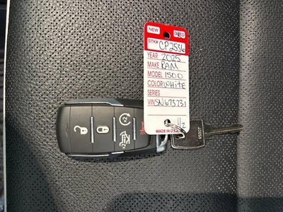 2025 RAM 1500 Laramie Crew Cab 4x4 5'7" Box