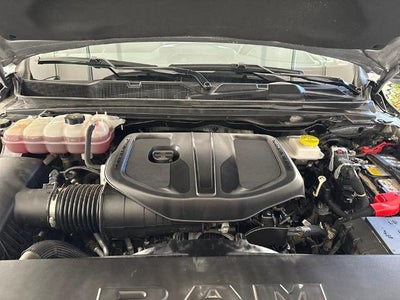 2025 RAM 1500 Laramie Crew Cab 4x4 5'7" Box