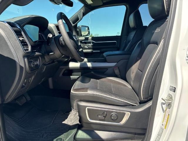 2025 RAM 1500 Laramie Crew Cab 4x4 5'7" Box