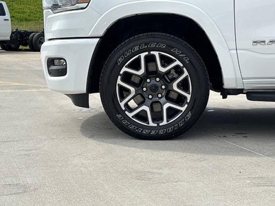 2025 RAM 1500 Laramie Crew Cab 4x4 5'7" Box