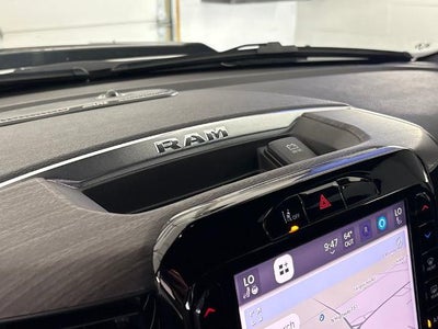 2025 RAM 1500 Laramie Crew Cab 4x4 5'7" Box