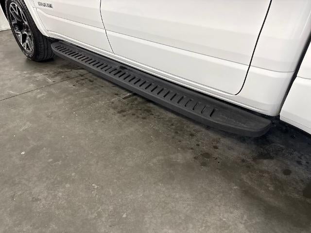 2025 RAM 1500 Laramie Crew Cab 4x4 5'7" Box
