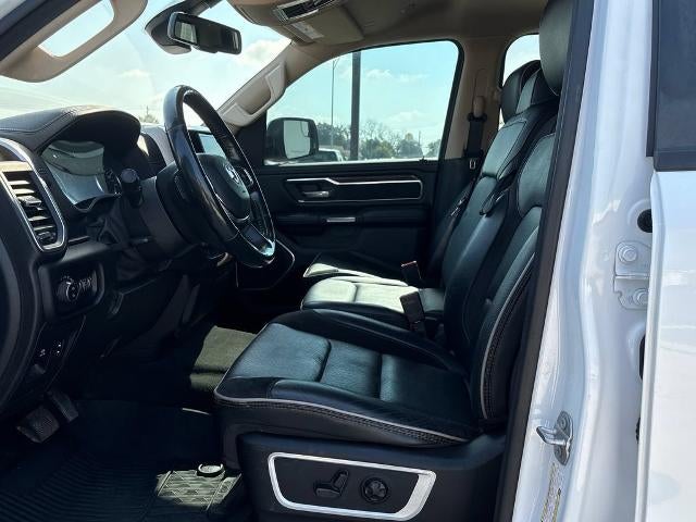2020 RAM 1500 Laramie Crew Cab 4x4 5'7" Box